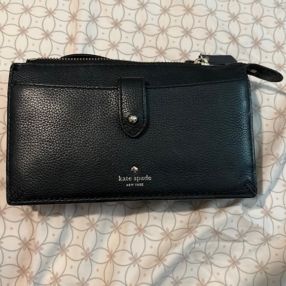 Kate Spade - Picture 1 of 7